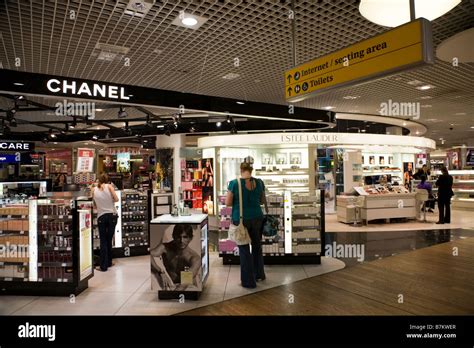 chanel heathrow discount|Chanel Heathrow terminal 3 customer service.